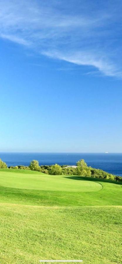 Villa Dans Cadre D'Exception - Golf, Piscine Et Tennis Prive Saint-Cyr-sur-Mer Esterno foto