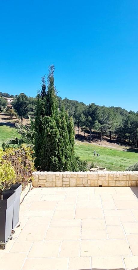 Villa Dans Cadre D'Exception - Golf, Piscine Et Tennis Prive Saint-Cyr-sur-Mer Esterno foto