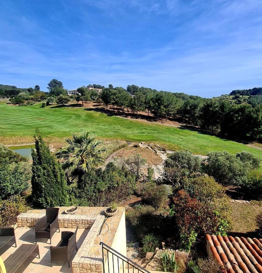 Villa Dans Cadre D'Exception - Golf, Piscine Et Tennis Prive Saint-Cyr-sur-Mer Esterno foto