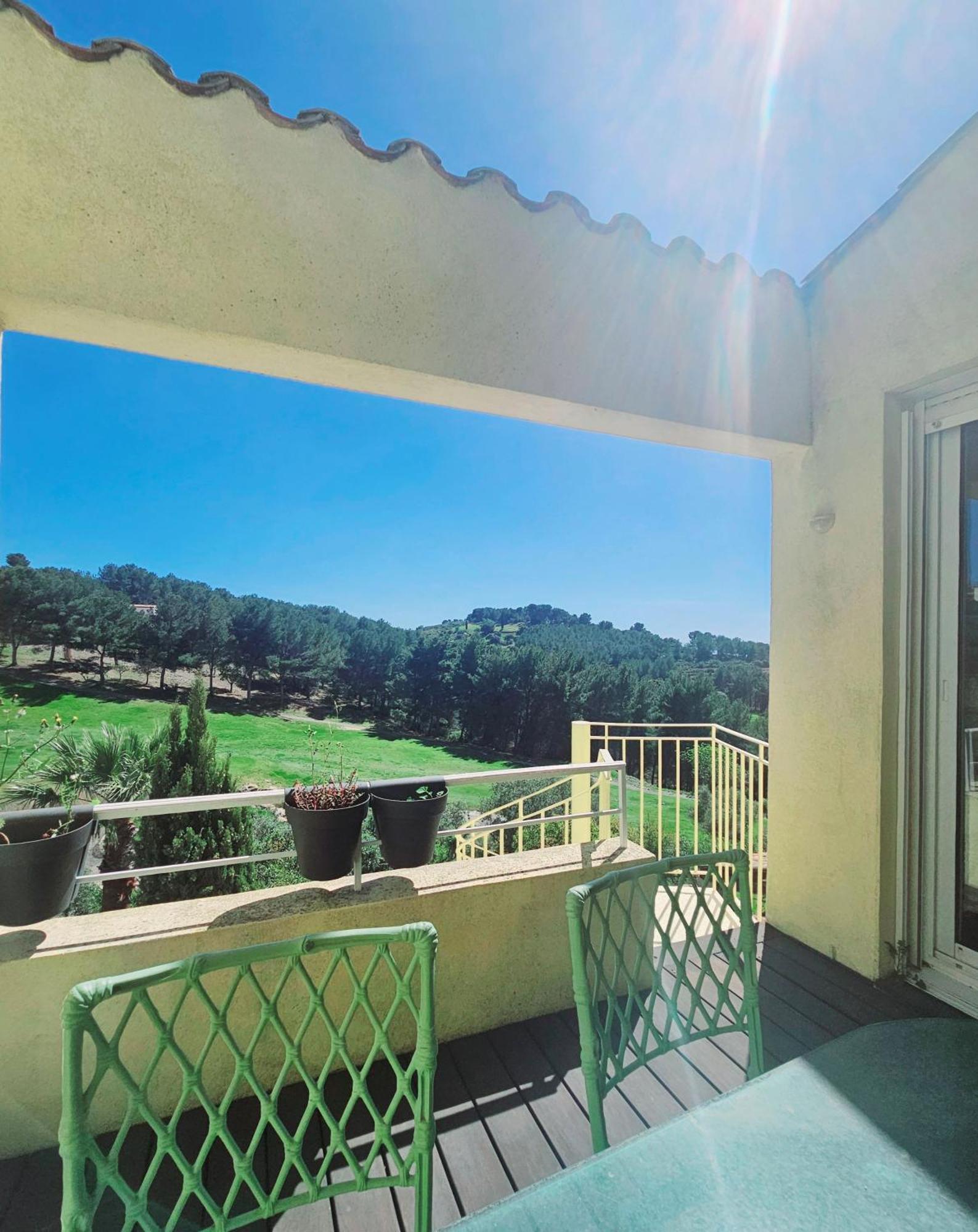 Villa Dans Cadre D'Exception - Golf, Piscine Et Tennis Prive Saint-Cyr-sur-Mer Esterno foto