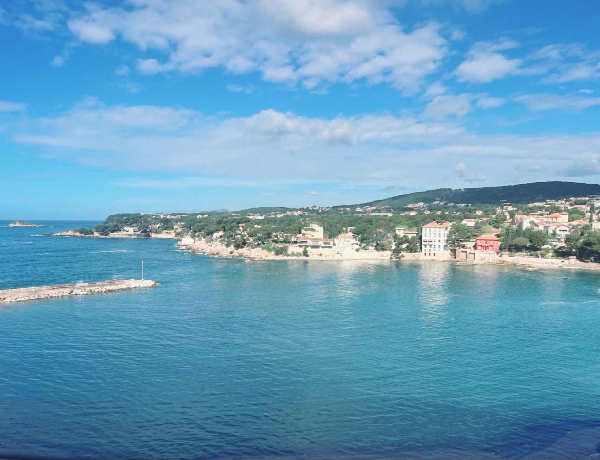 Villa Dans Cadre D'Exception - Golf, Piscine Et Tennis Prive Saint-Cyr-sur-Mer Esterno foto